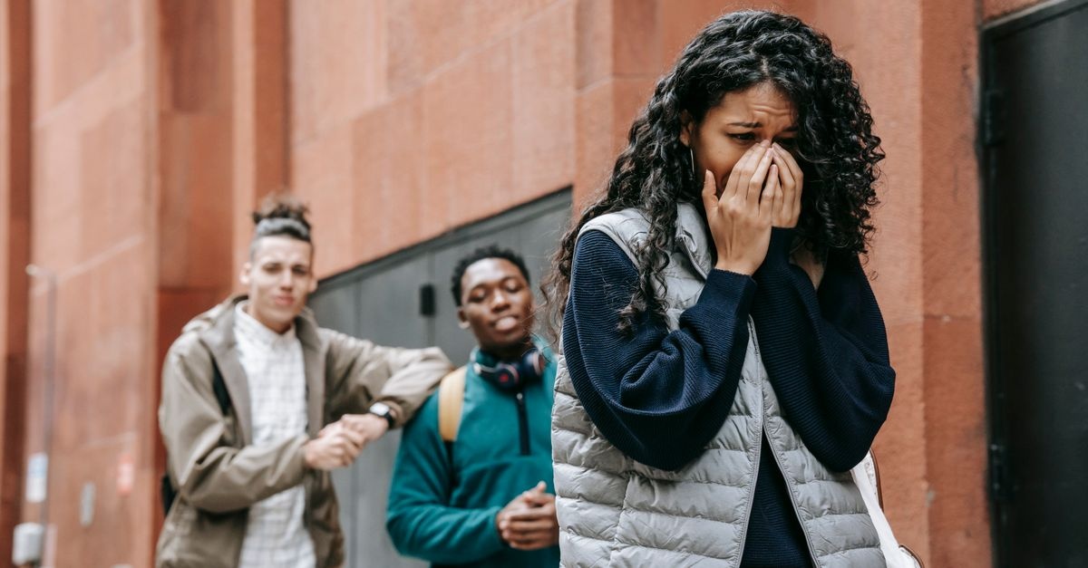Quando il paragone con gli altri diventa ansia: come spezzare il ciclo del confronto sociale