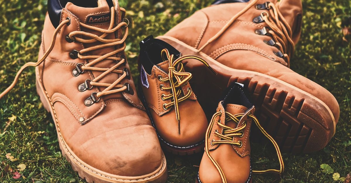 Passi Leggeri in Ogni Avventura: Come Scegliere le Scarpe Più Comode per i Tuoi Viaggi
