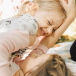 Elogi che Crescono: Come Lodare i Bambini nel Modo Giusto per Rafforzare Fiducia e Motivazione