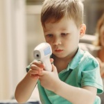 Quale termometro scegliere per i bambini? Guida pratica per genitori attenti