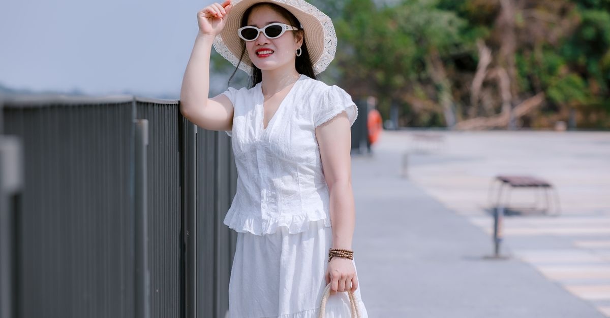 Eleganza in Bianco: Idee Chic per un Look Total White Perfetto