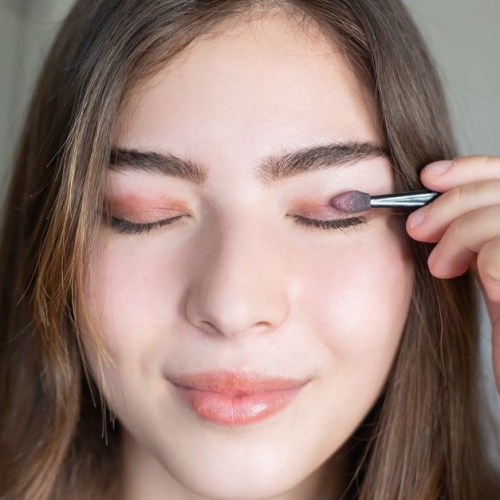 Occhi da Sogno in 5 Minuti: Idee di Make-up Facili per Ogni Giorno